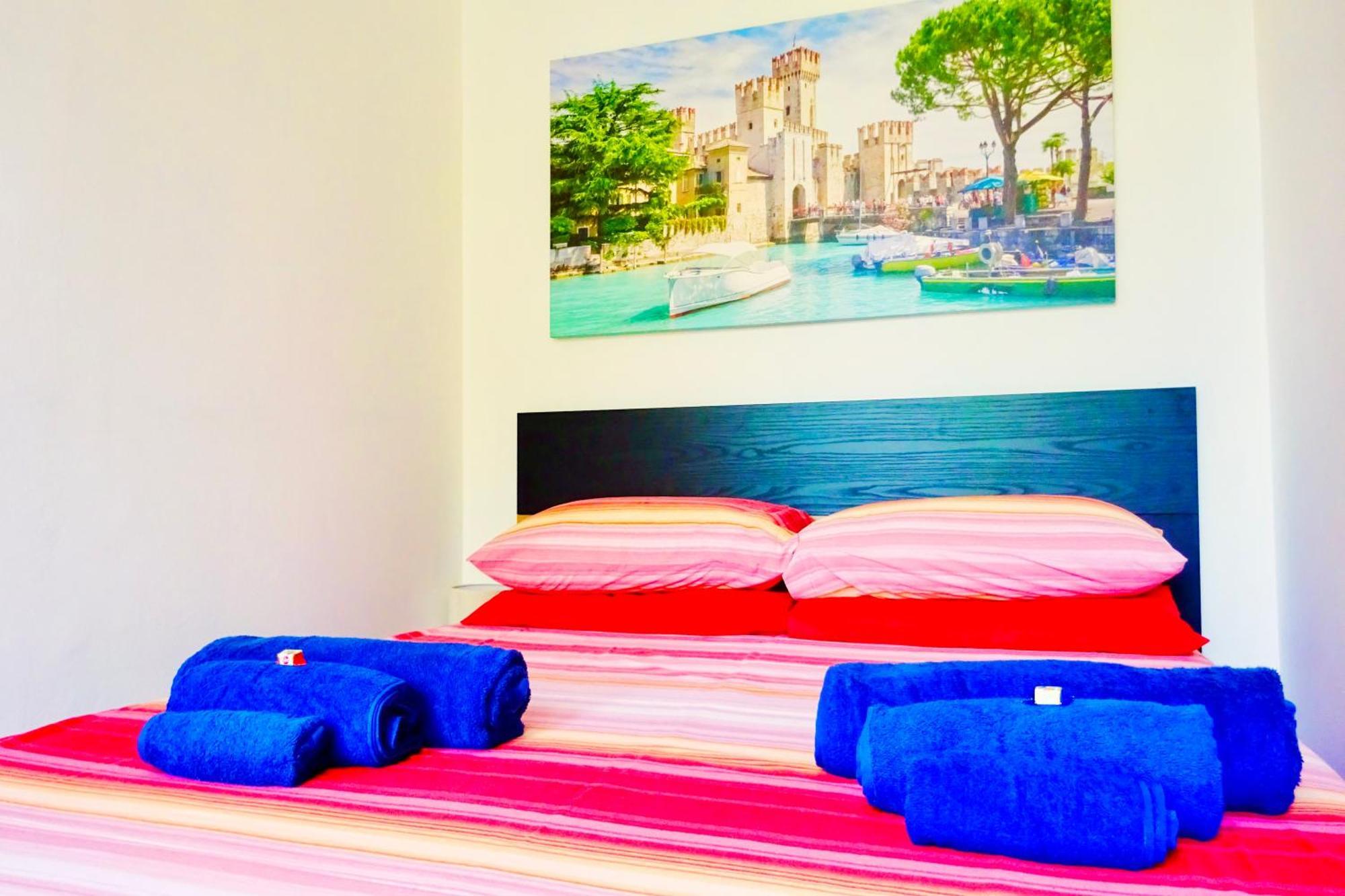 The Riva Apartment Sirmione Kültér fotó